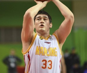 亚博体育 -清晨里尔备战CBA季后赛，完成体检细节曝光，引发热议，心理建设被强调的简单介绍