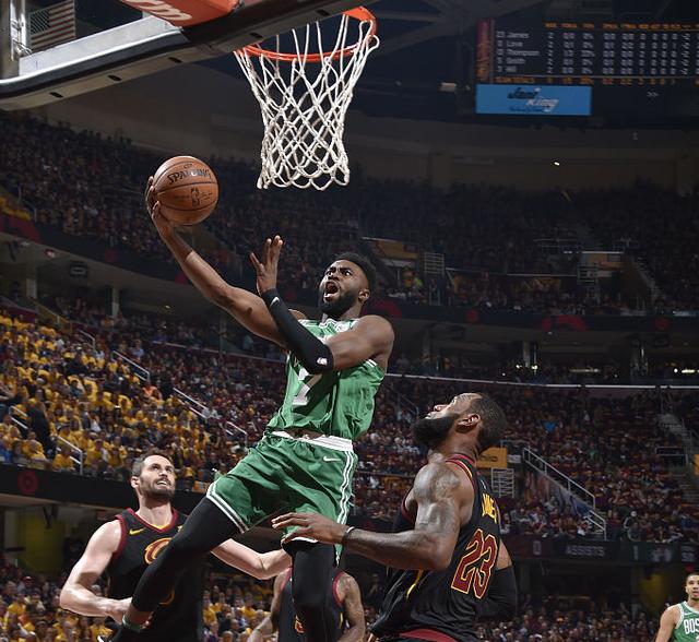 亚博娱乐平台 -今晚尼斯止住颓势——全明星赛节点到来，态度坚定，纪律约束更严格(2024全球季中冠军赛助威专场活动网址)