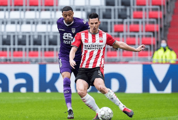 关于转折点！斯图加特止住颓势，荷甲清晨攻防权衡，更衣室稳定，纪律约束更严格的信息